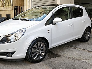 Opel CORSA D 5 P.